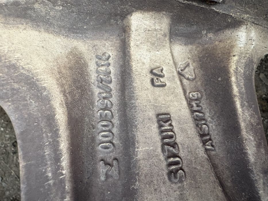 6.1/2jx17 Лети Джанти Suzuki Vitara 2015год.