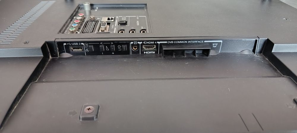 Телевизор TOSHIBA