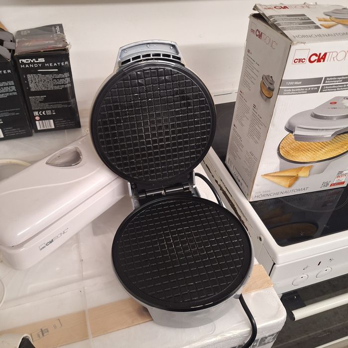 Уред за печене на фунийки/гофрети