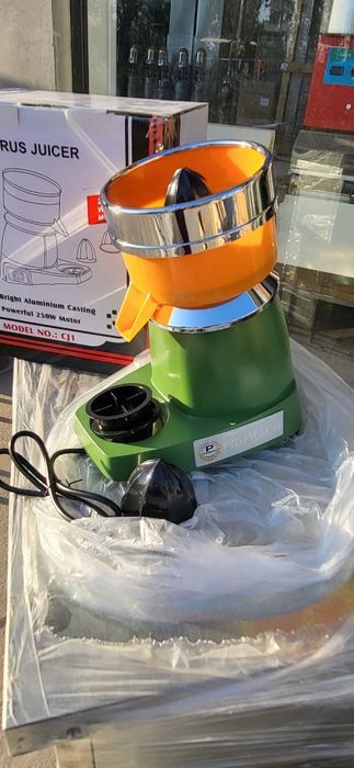 Apelsin va Limon siqqich apparati  professional Blender Garantiya