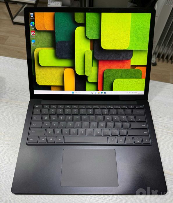 Surface Laptop 4 Black 13,5” 2K IPS Sensor I7-1185G7 32GB/1TR