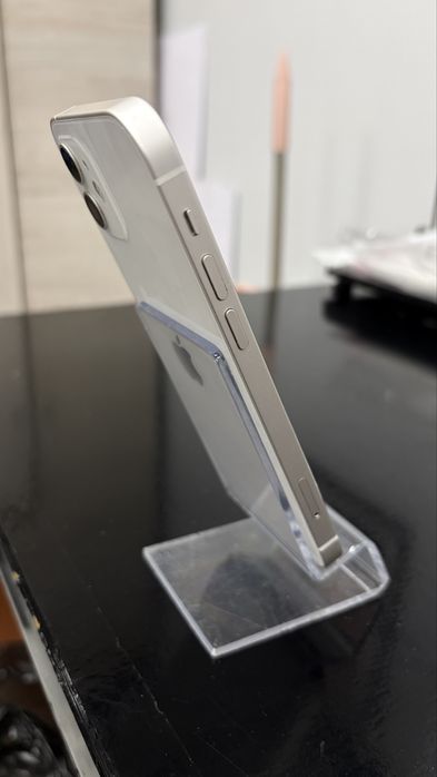 Продам iphone 12 64gb