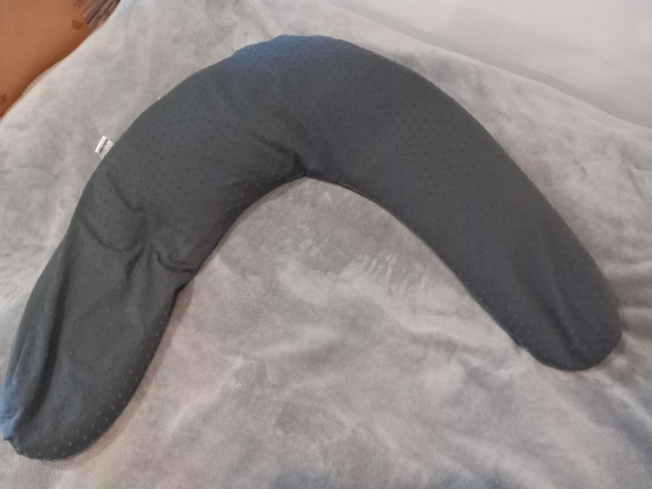 Възглавница за бременни,голяма топла дреха ,одеало с ръкави