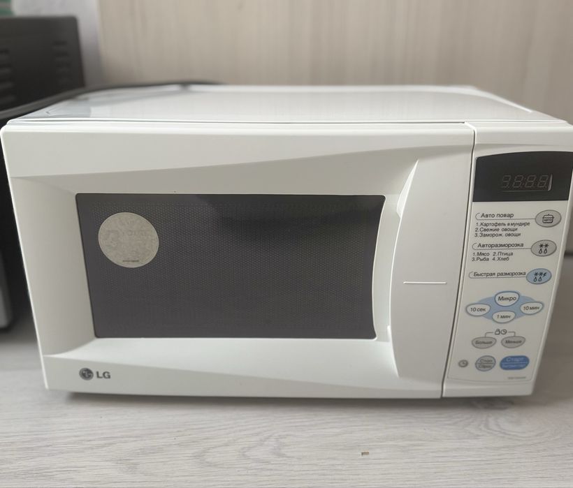 Микроволновка LG