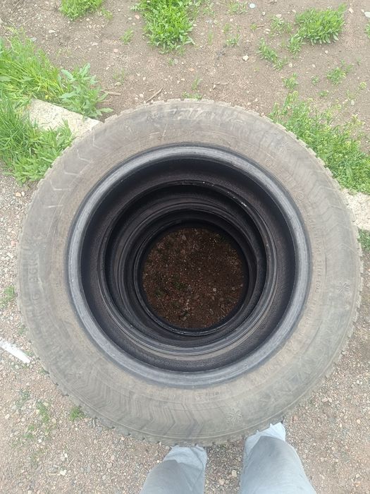 Продам резину 16