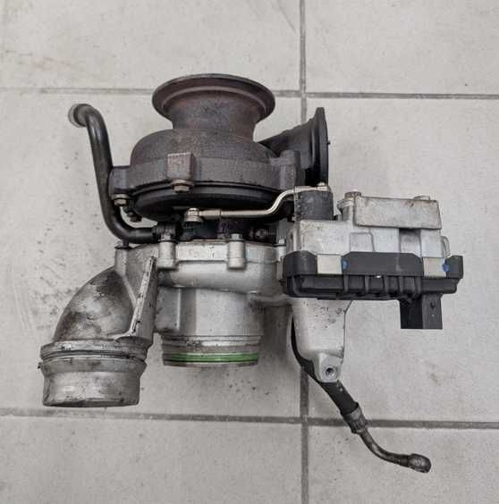 Turbo turbina ,single-turbo 245 cai N57d30A BMW F10 E92 e93 F07 F01 X5 X6 completa cu actuator 140.000km 7799759