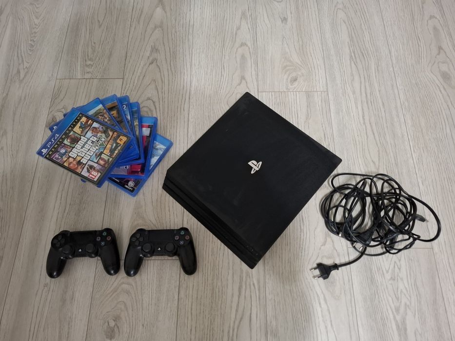 Ps 4 pro cu tot cu jocuri 1TB
