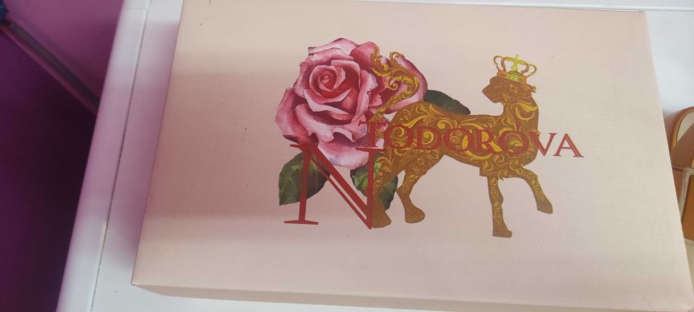 Дамски сандали на Надит