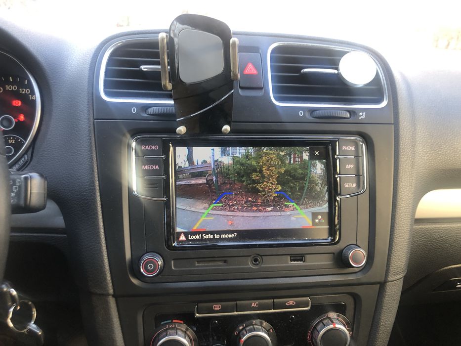 Volkswagen Golf 6 1.6 TDI, Variant, anul 2010