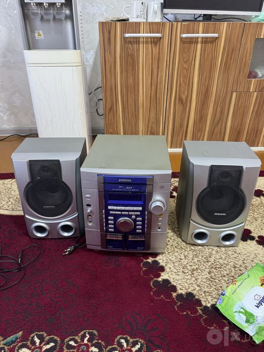 Samsung muzikalni sentr sotiladi