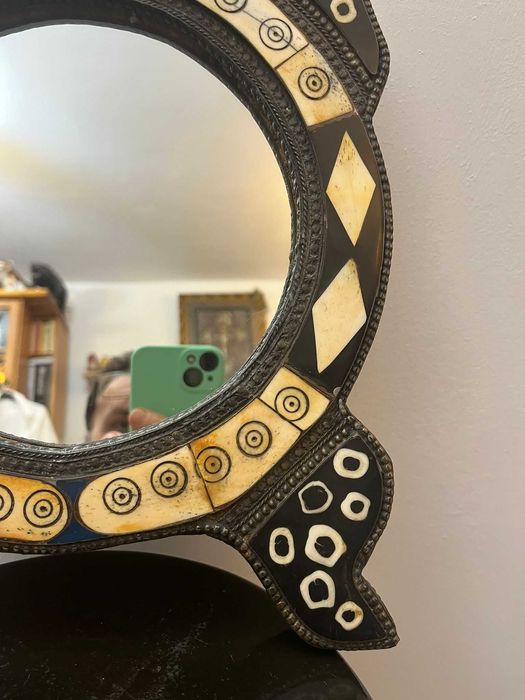 Oglinda cu rama din sidef montat pe cupru bibelou bibelouri veche