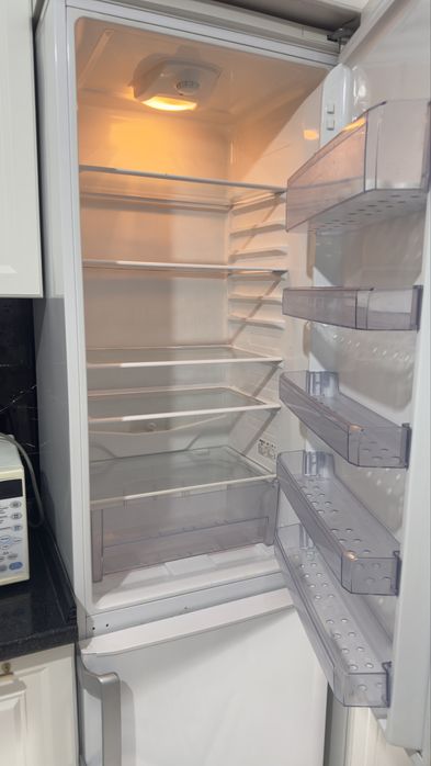 Продам холодильник BEKO