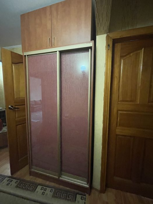 Продается шкаф для прихожей