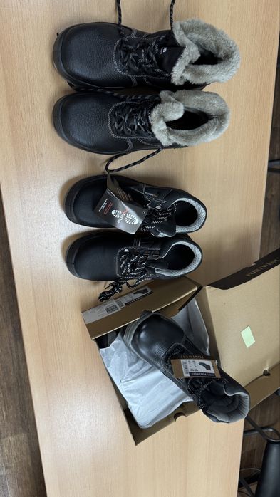 Спецобувь  для строительных работ