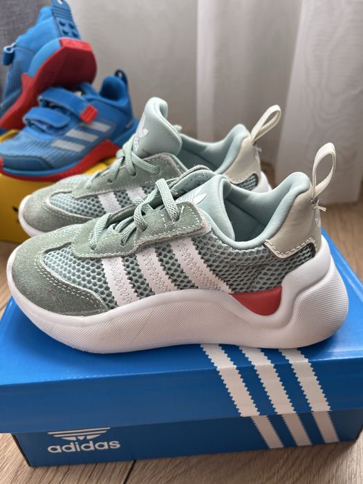 Adidas маратонки