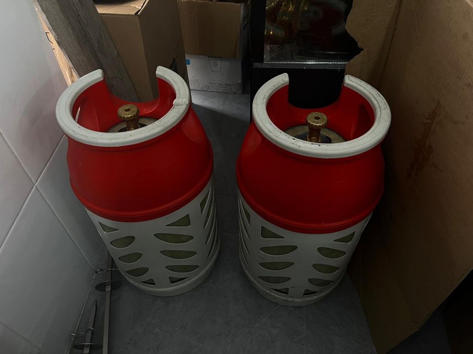 Продам безопастный балоны 2 шт