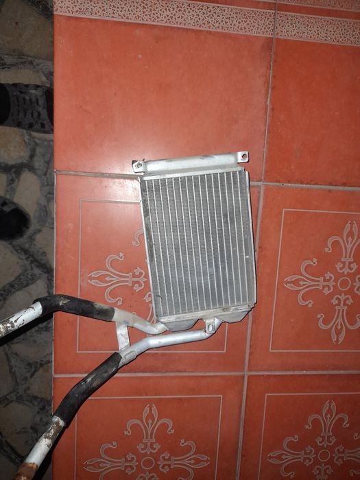 Nexia 2 pechka radiatir sotiladi