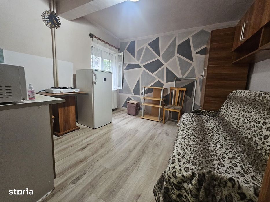 Garsonieră  Rogerius, de închiriat