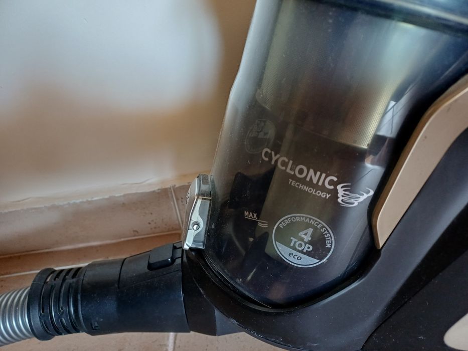 Hoover H-Power 700