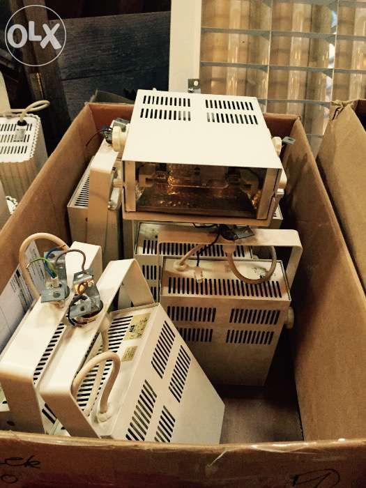 Proiector iluminat magazin hqi