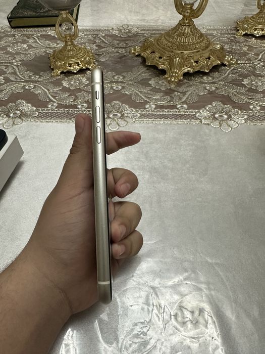 Iphone 11 white