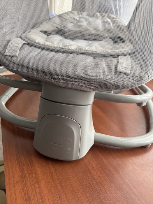 Продается электрический шезлонг люлька