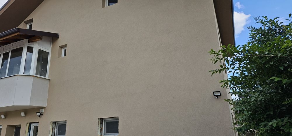 Грунд за мазилка Баумит