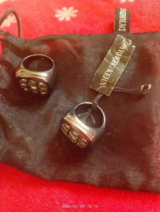 Inele și cercei de damă