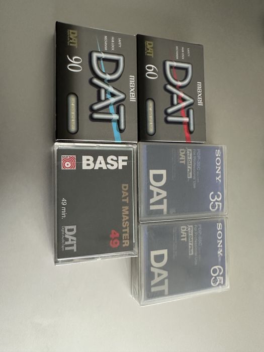 5 casete DAT sigilate Maxell Sony BASF