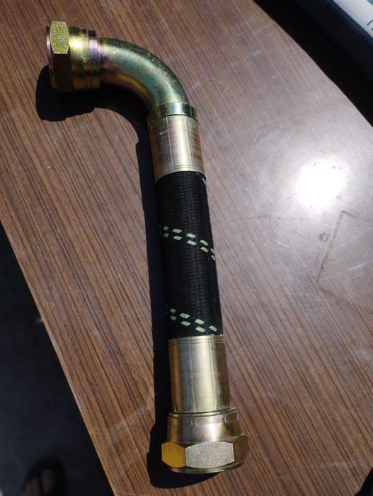 Vând diverse piese rămase la închiderea unei firme..