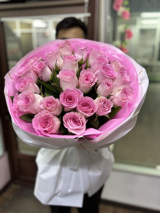 Подарок для неё — букеты от 9990