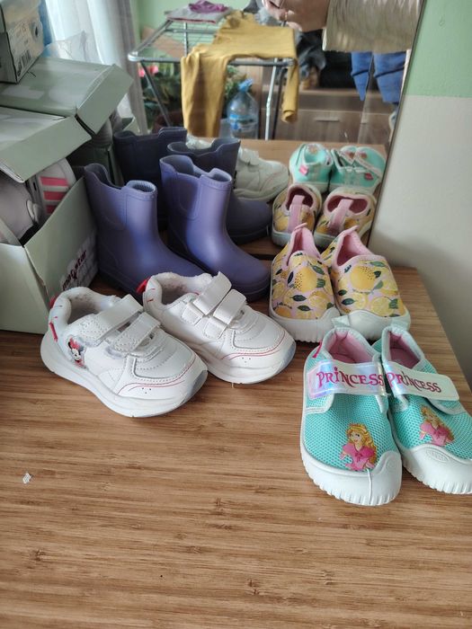 Waikiki Minnie, Мат стар боти, пантофи Gezer