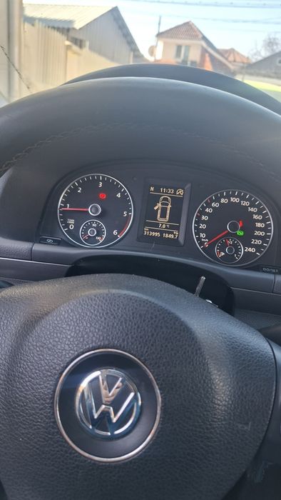 Touran 2.0 140 cp Dsg