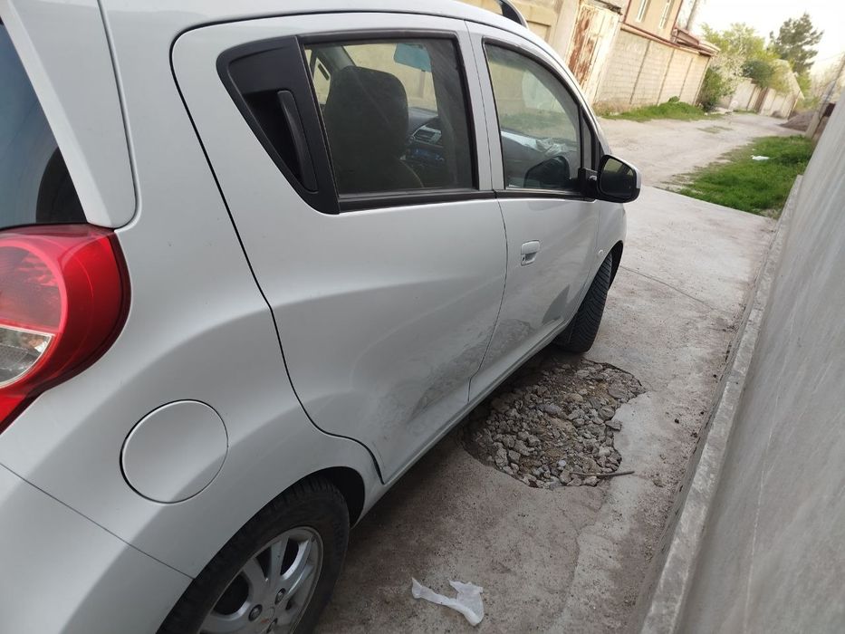 Spark 4-poziciya Euro 2019 y avtomat korobka sotiladi