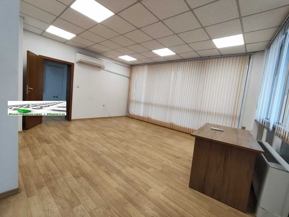 Дава се под наем Офис в Пловдив, Каменица 2 - 160 кв.м за 847.62 € - Снимка #12