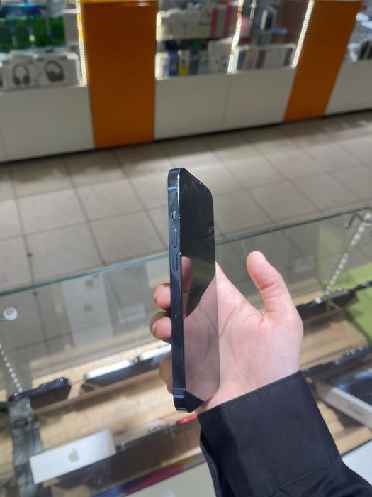 iPhone 13 Pro, гарантия 3 месяца