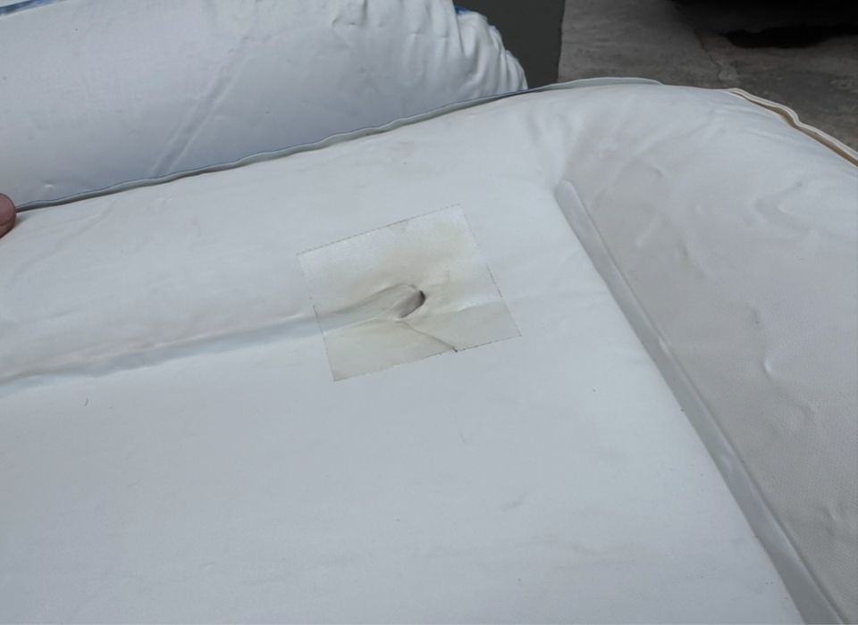 Надуваем къмпинг диван с вградена помпа на 220в