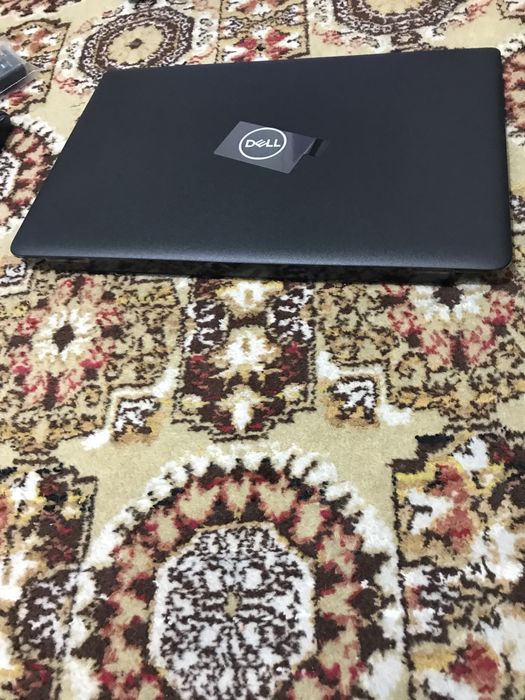 Vand capac display +rama  pentru dell latitude 3550 noi