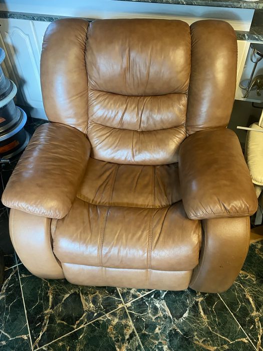 Холова гарнитура от естествена кожа + фотьойл