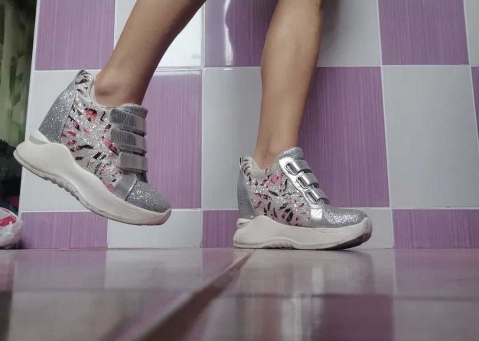 Adidași negri damă cu platformă+cadou gene,rimel