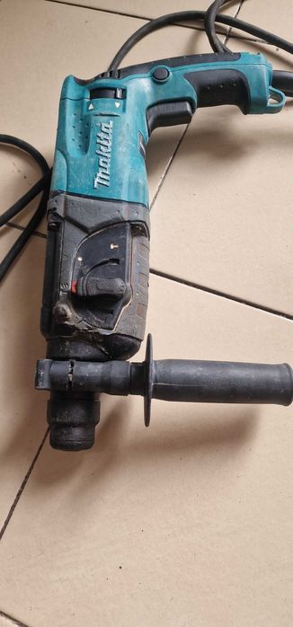 Перфоратор Makita