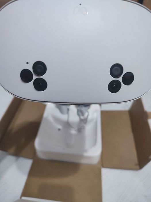 Oculus Quest 3S 128гб