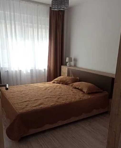 Дава се под наем Двустаен апартамент в Пловдив, Център - 45 кв.м за 168.3 € - Снимка #3