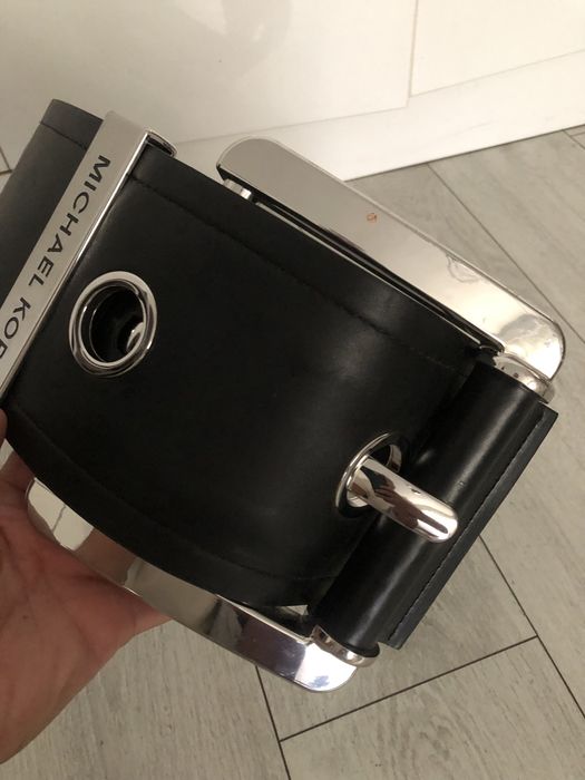 Curea Michael Kors lata moda reclama