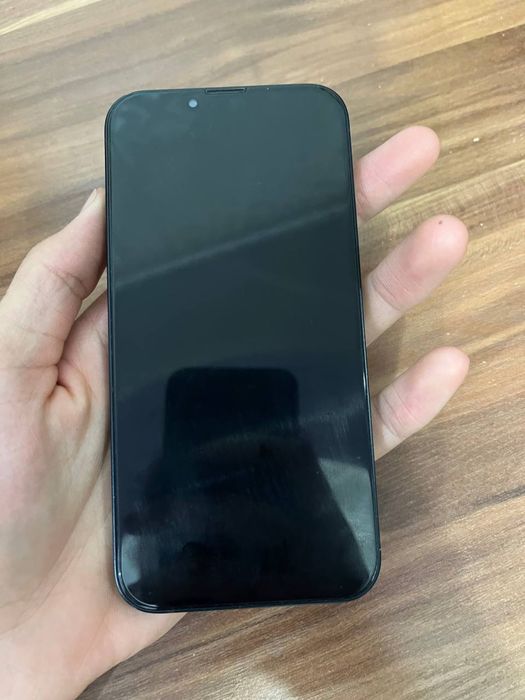 iphone 13 midnight srocno