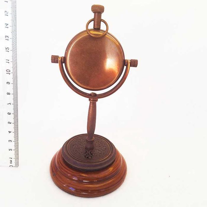 Часовник настолен бронзов с ретро дизайн