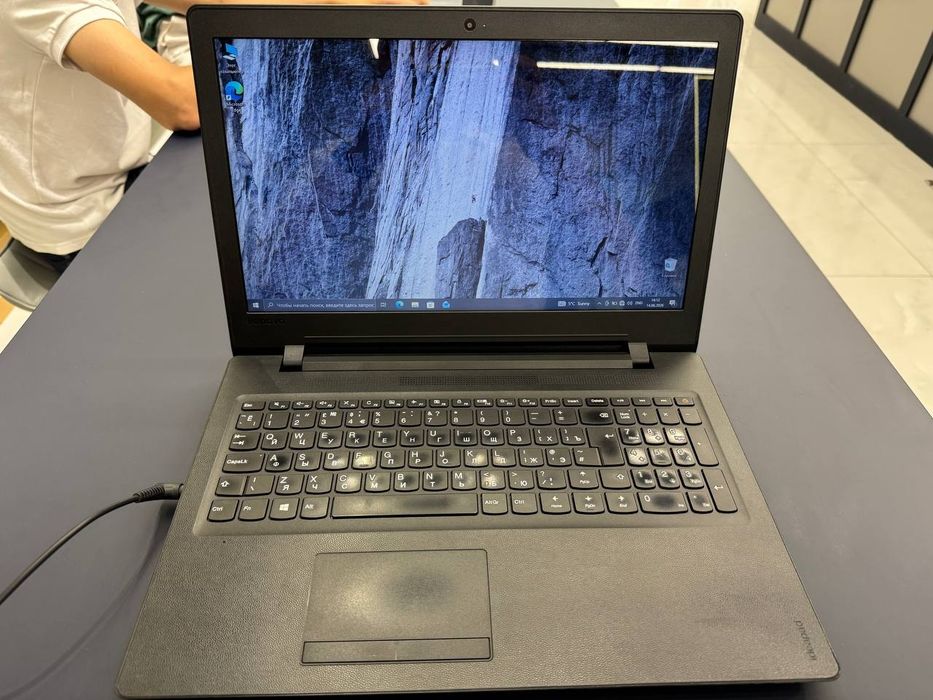 Lenovo notebook B/u holatda