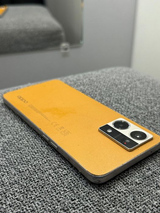 Oppo Reno 7 телефон