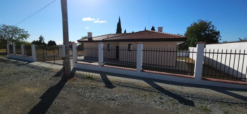 Продава се Къща в с. Дълбоки, Област Стара Загора - 148 кв.м за 1217 €/кв.м - Снимка #2