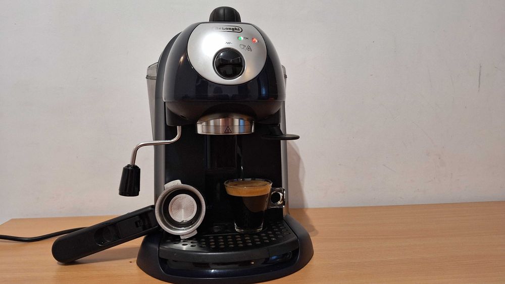 Кафемашина Делонги Delonghi ec191cd гр. София Банишора • OLX.bg